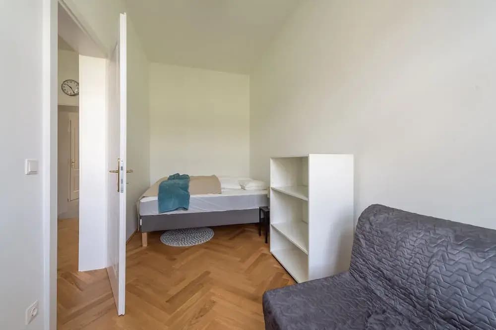 Wallenstein Apartments - photo 5