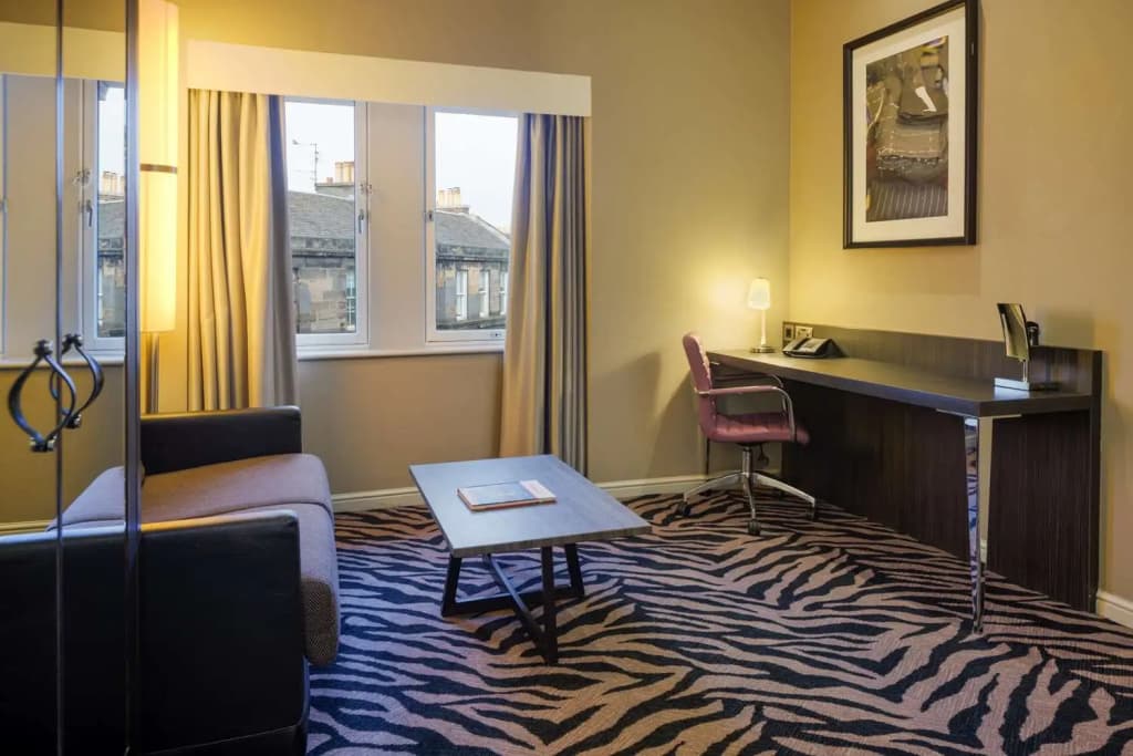 DoubleTree by Hilton Edinburgh City Centre - photo 45