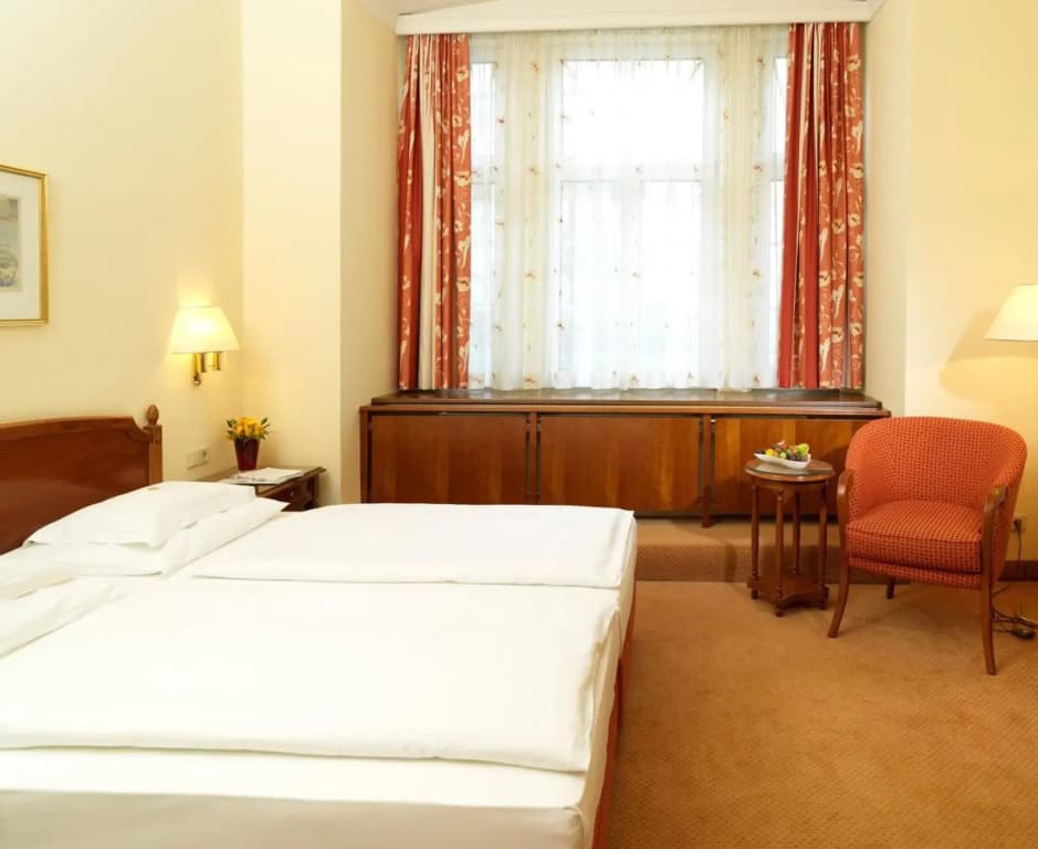 Hotel Stefanie - photo 42
