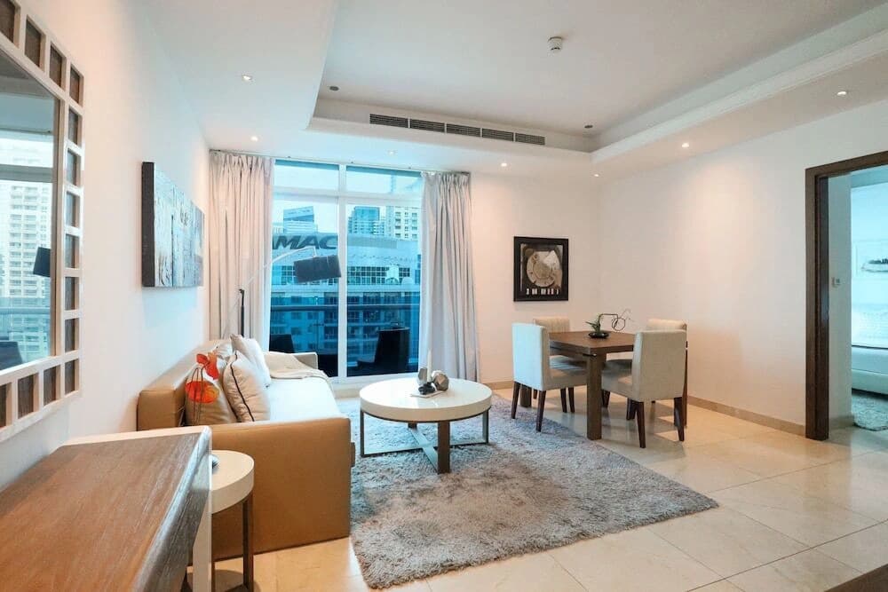 1 BR Luxury Apartment - Orra Marina - MSG 8745 - photo 1