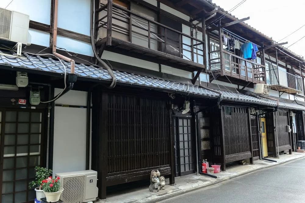 Nishioji Tanuki - photo 1