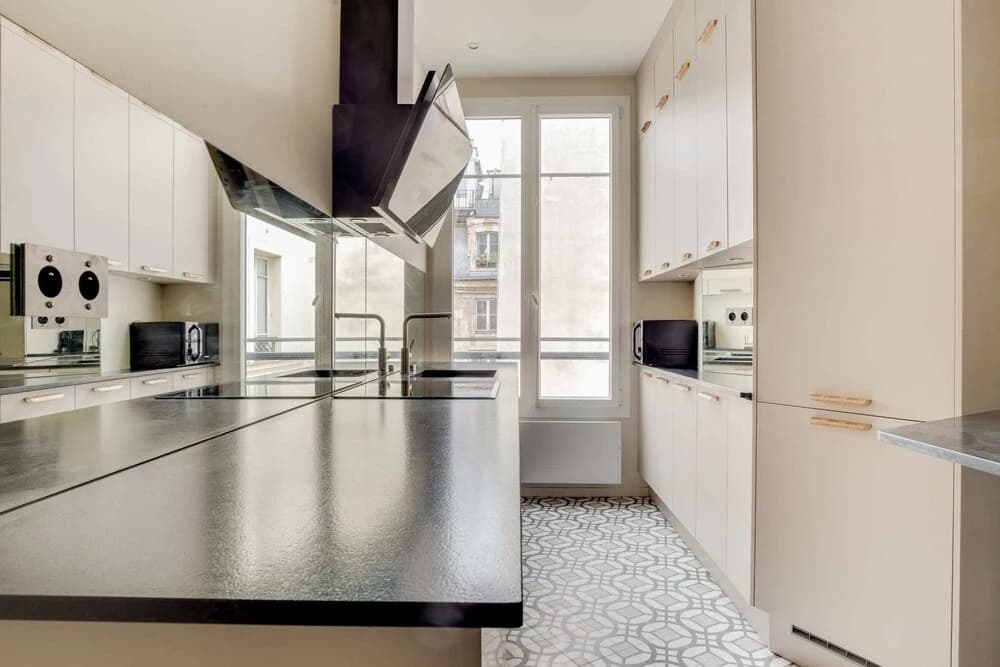 Superb Bright and Luxurious apt in Montogueil - photo 9