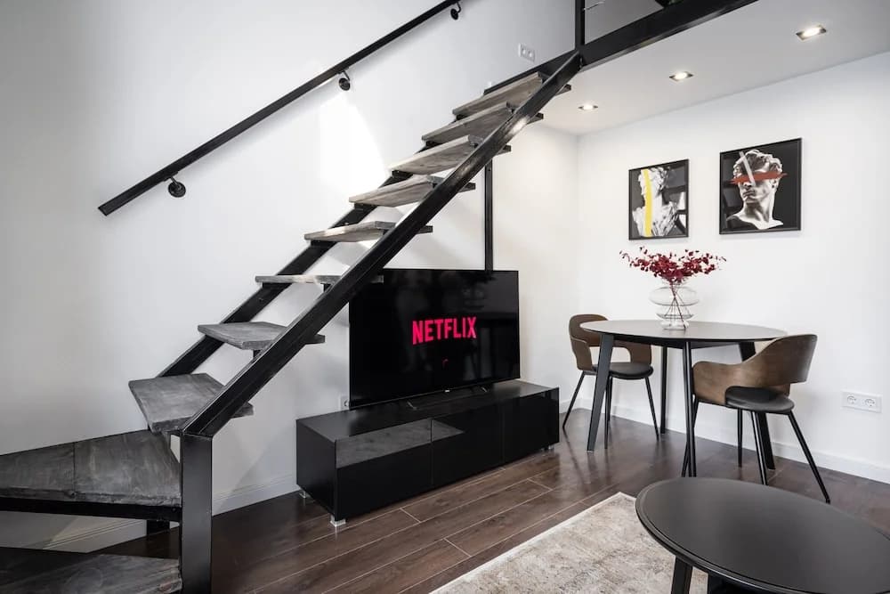 E41 Boutique Apartments by BQA - photo 12