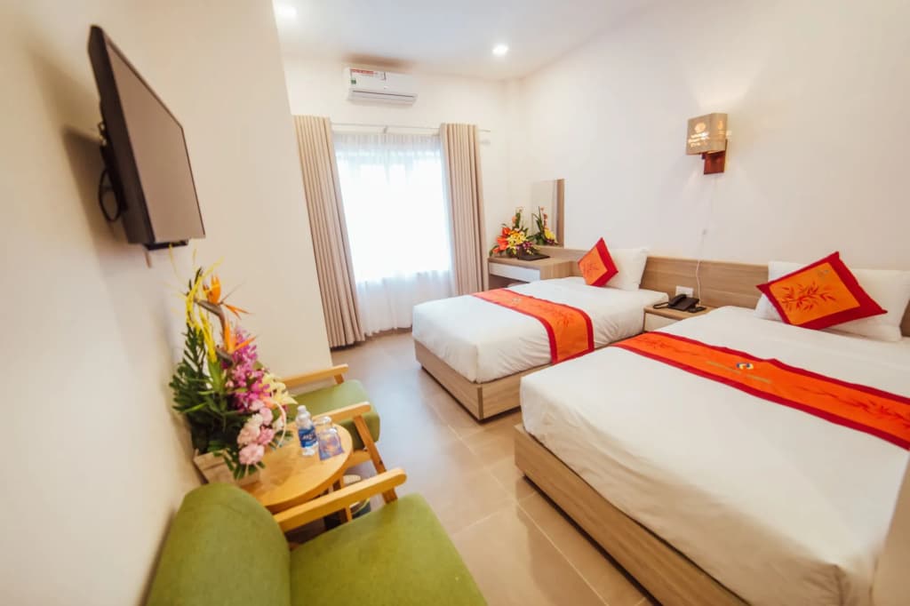 Green Hotel Danang - photo 2