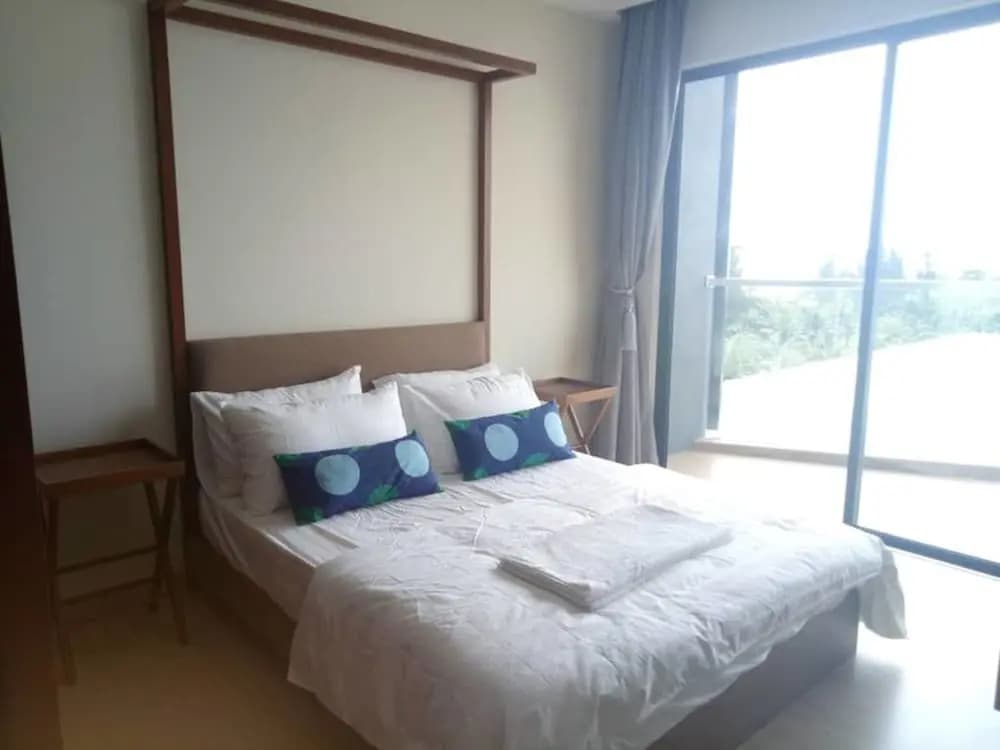 e-Serenity TimurBay Suites & Residence - photo 3