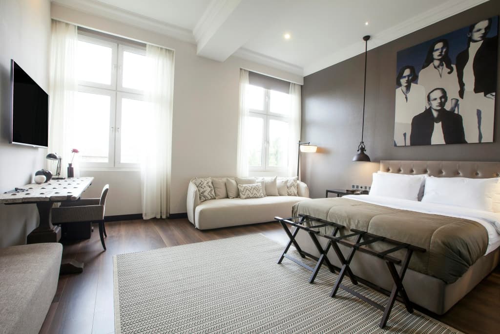 Quentin XL Potsdamer Platz Hotel - photo 41