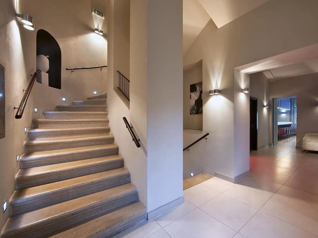 Red and Blue Design Hotel Prague - photo 11