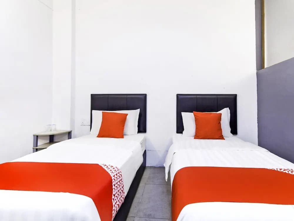 OYO 251 Intime Hotel - photo 3