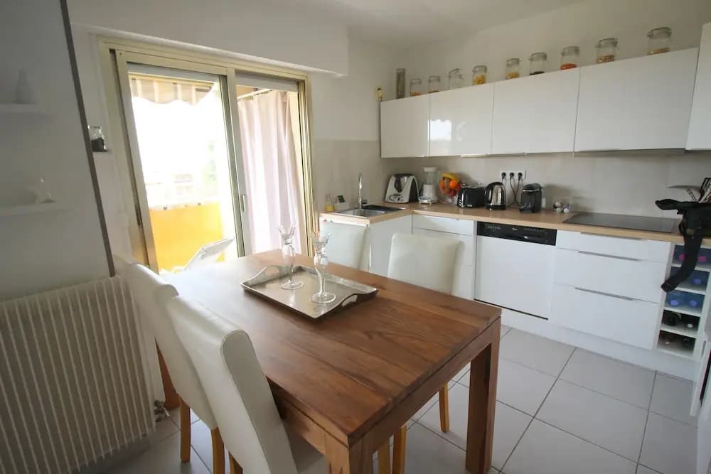Nice Booking - DUFY Vue Mer et Terrasse - photo 12