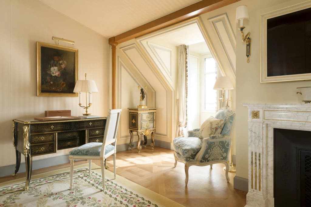 Ritz Paris Hotel - photo 17
