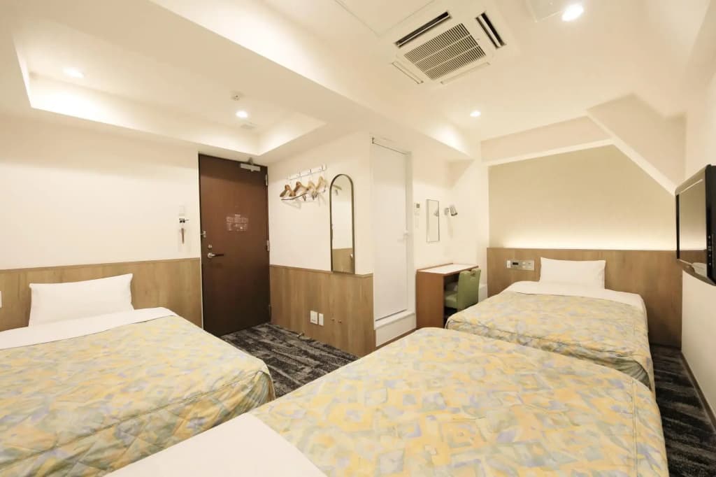 Hotel Shinjukuya - photo 15