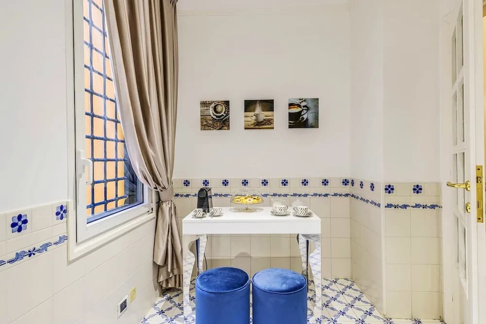 Trevi Fountain Luxury Home - photo 8