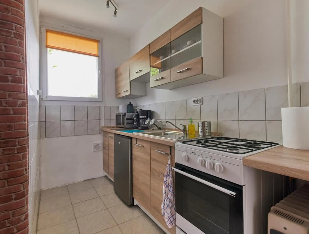 LEM Suburban Apartment - photo 9