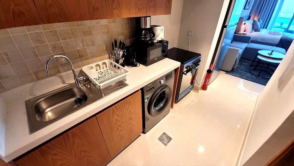 Pristine Studio with Canal View - 703 - photo 14