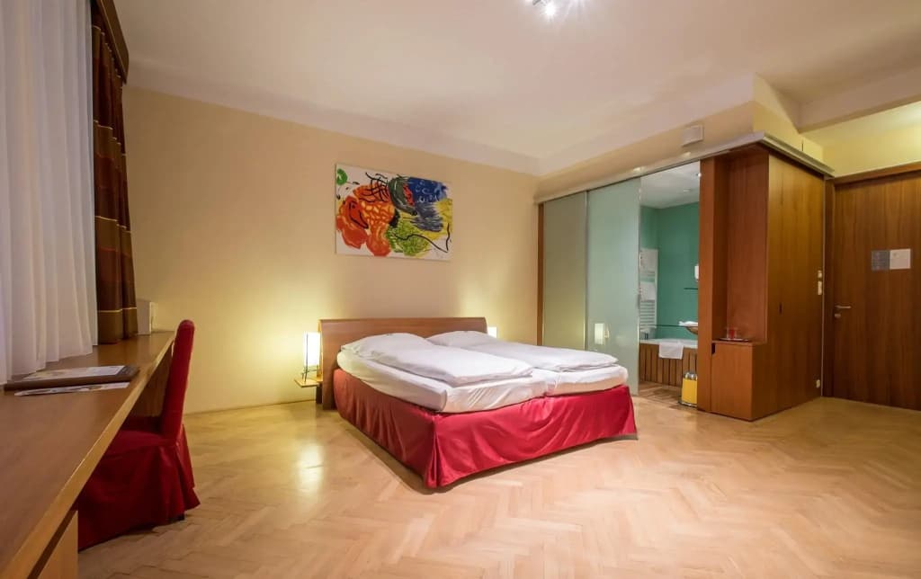 SHS-Hotel Papageno - photo 4