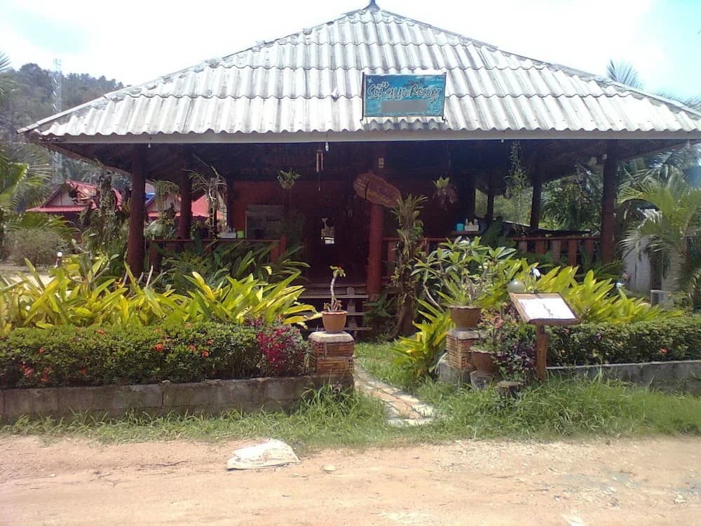 Sea Salad Resort - photo 14