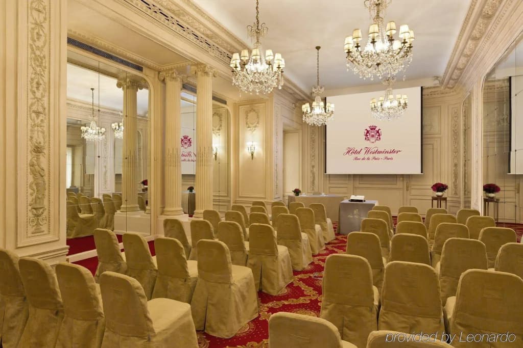 Hotel Westminster - photo 16