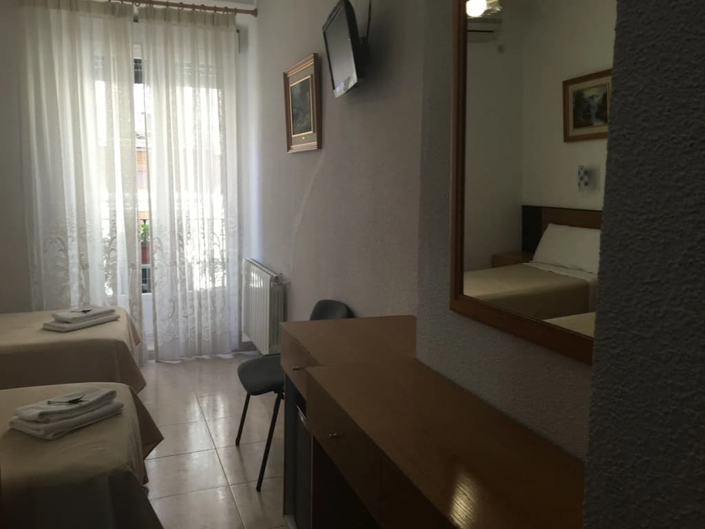 Hostal R. Lido - photo 5