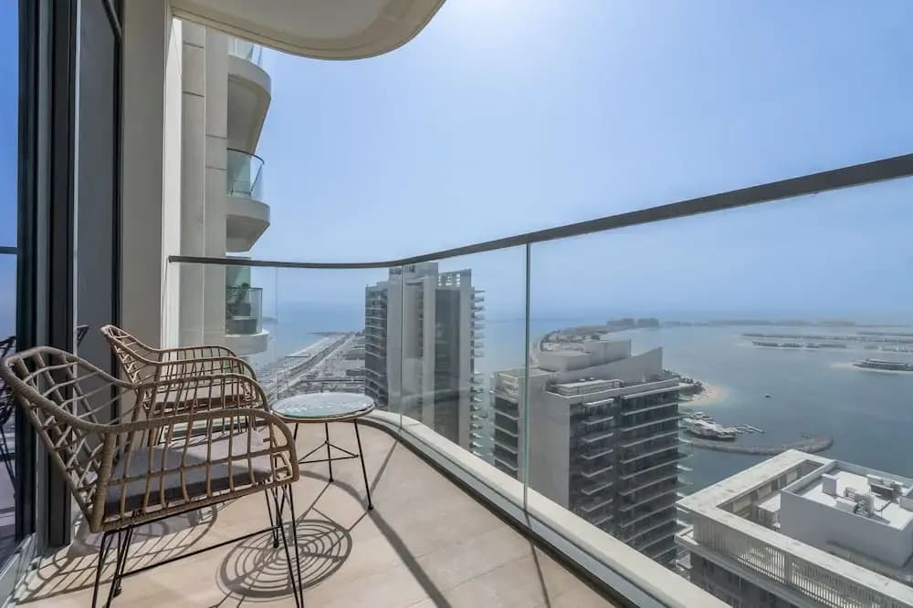 1 Bedroom in Marina Vista With Gorgeous Palm Views - photo 6