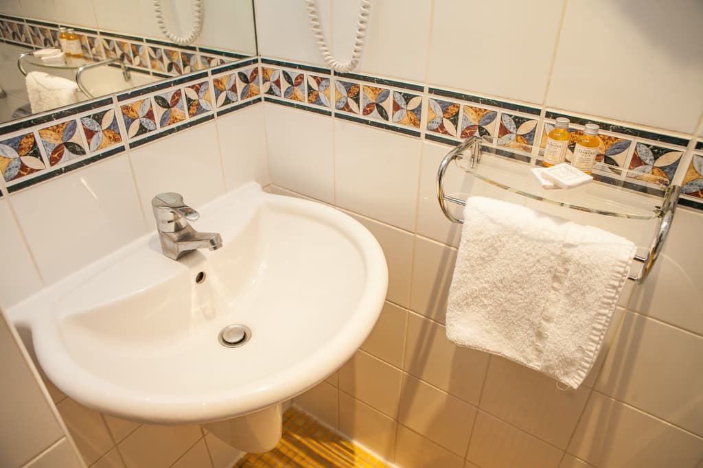 Hotel Europe Saint Severin Paris - photo 11