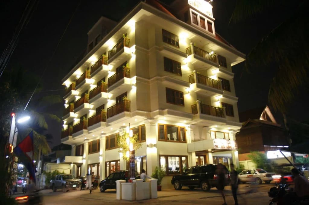 Cheathata Angkor Hotel - photo 1