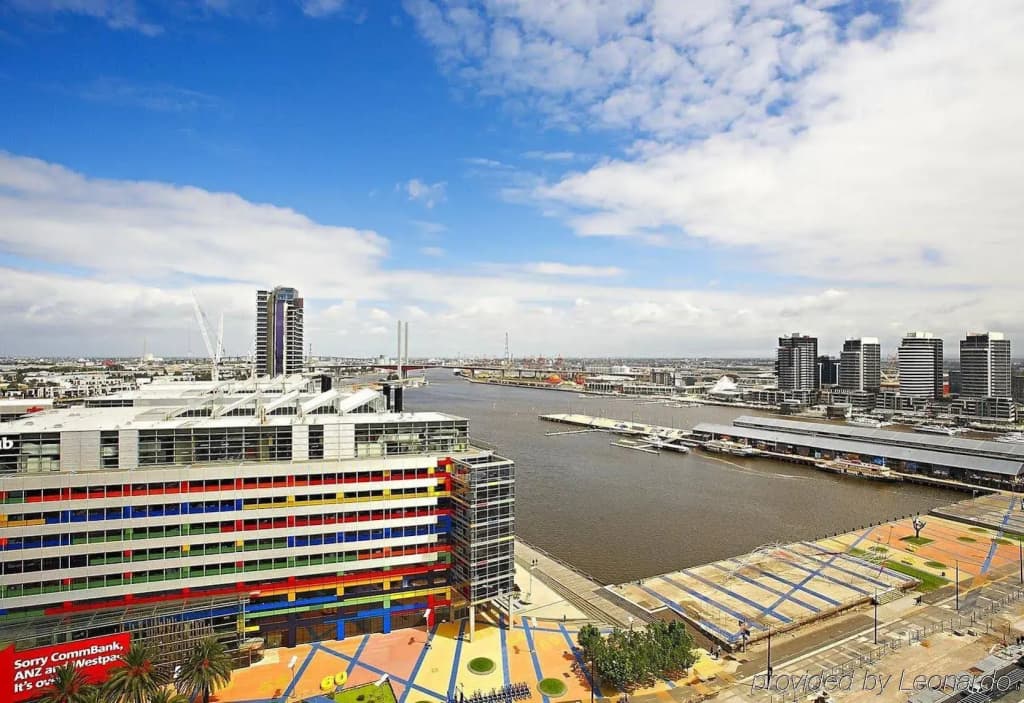 Astra Apartments - Docklands - photo 15