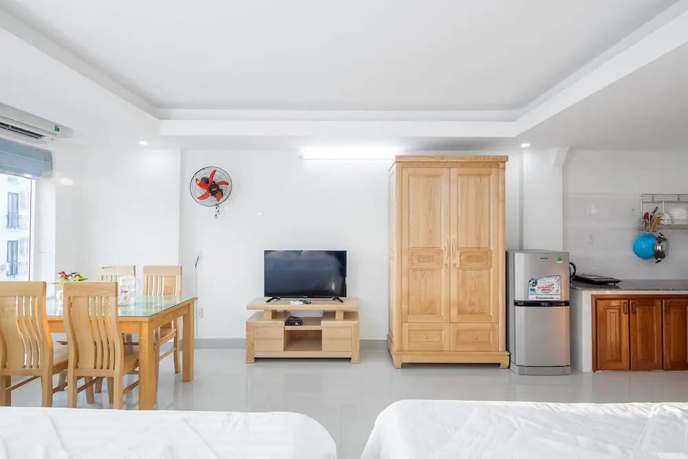 Thanh Hotel and Apartment - photo 11