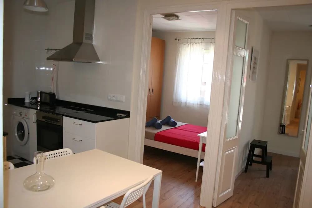 Avenida Apartments Piquer - photo 9