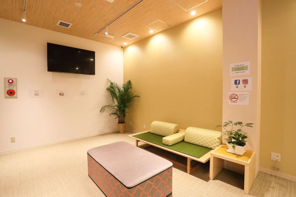 bnb+ Tsuruhashi - Hostel - photo 7