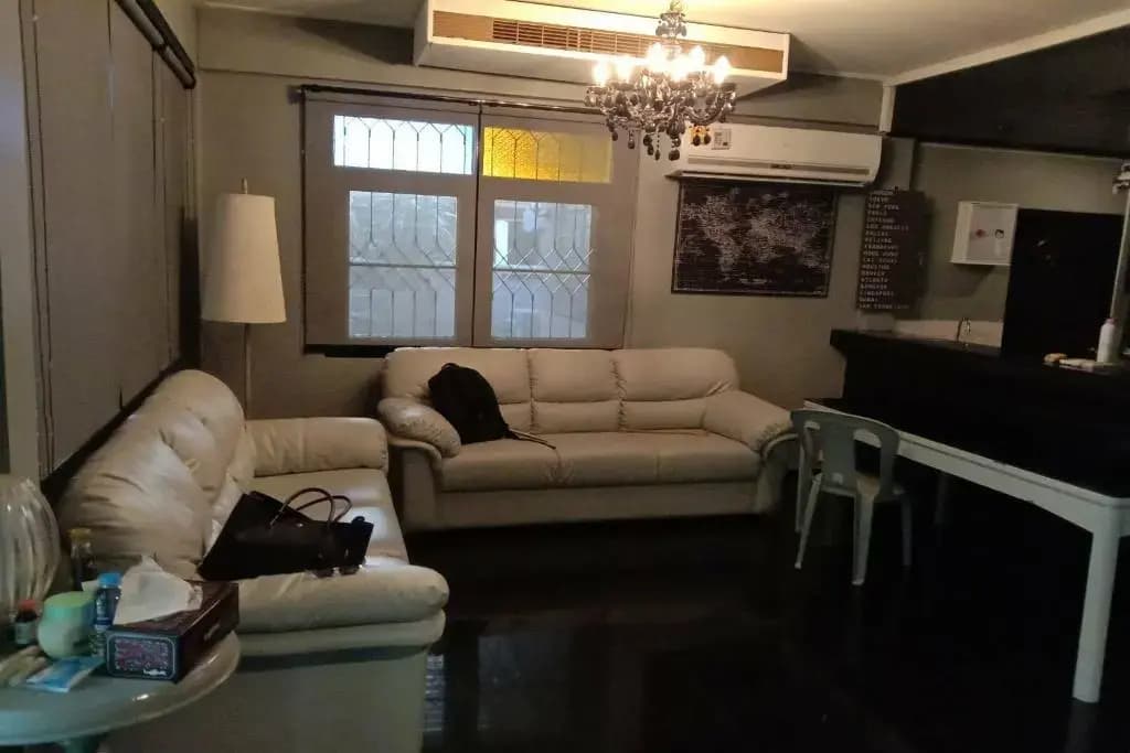 OYO 857 42 Loft Bed and Breakfast - photo 1