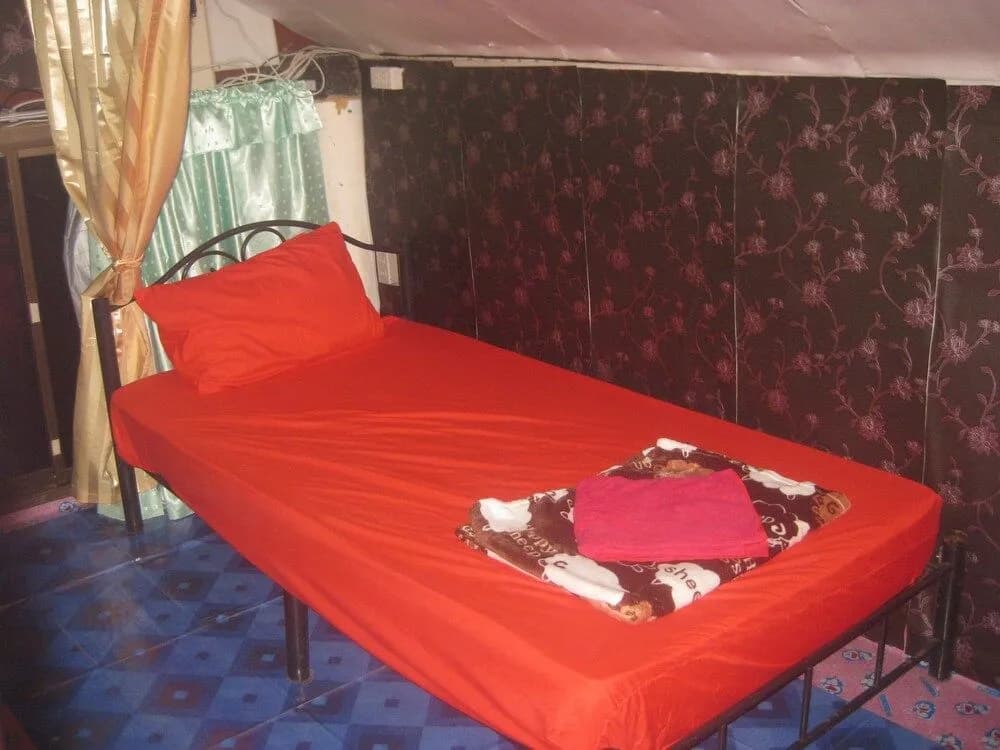 Tawan Hostel - photo 2