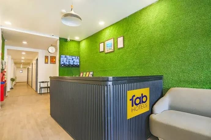 FabExpress F9 Britannia Chowk - photo 12