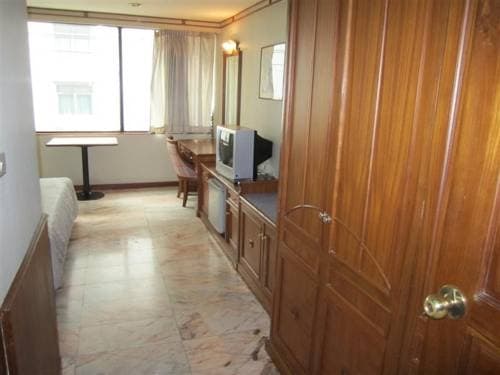Premier Inn - photo 8