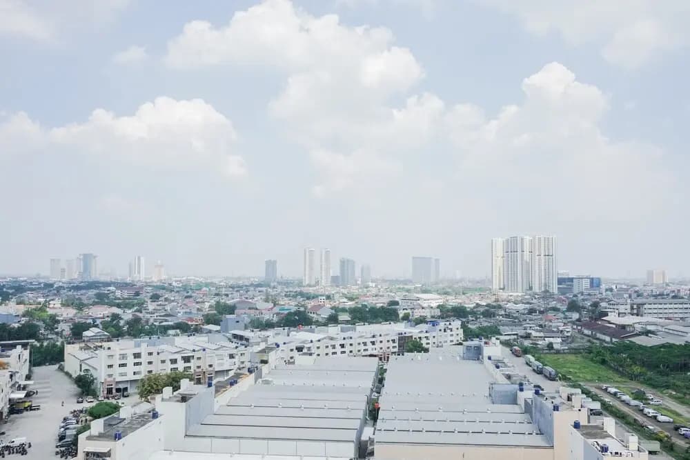 Comfortable 1BR Apartment at Vittoria Residence - photo 12