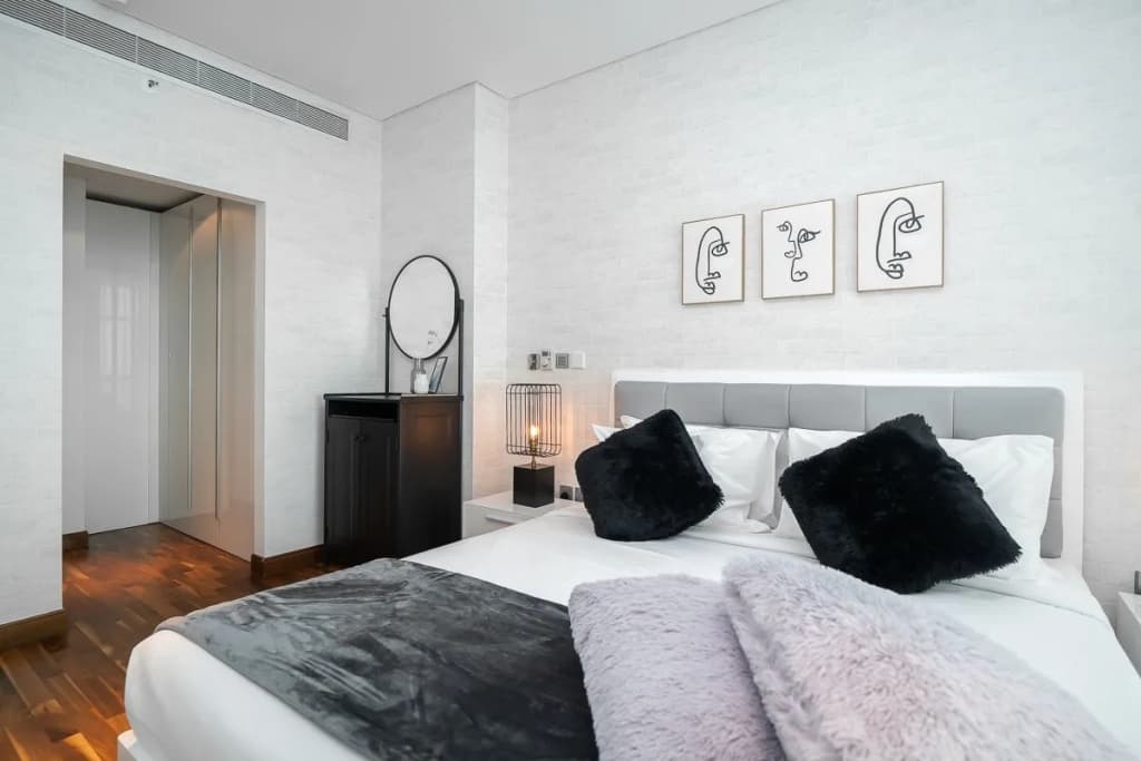 Spectacular Duplex In Difc - photo 3