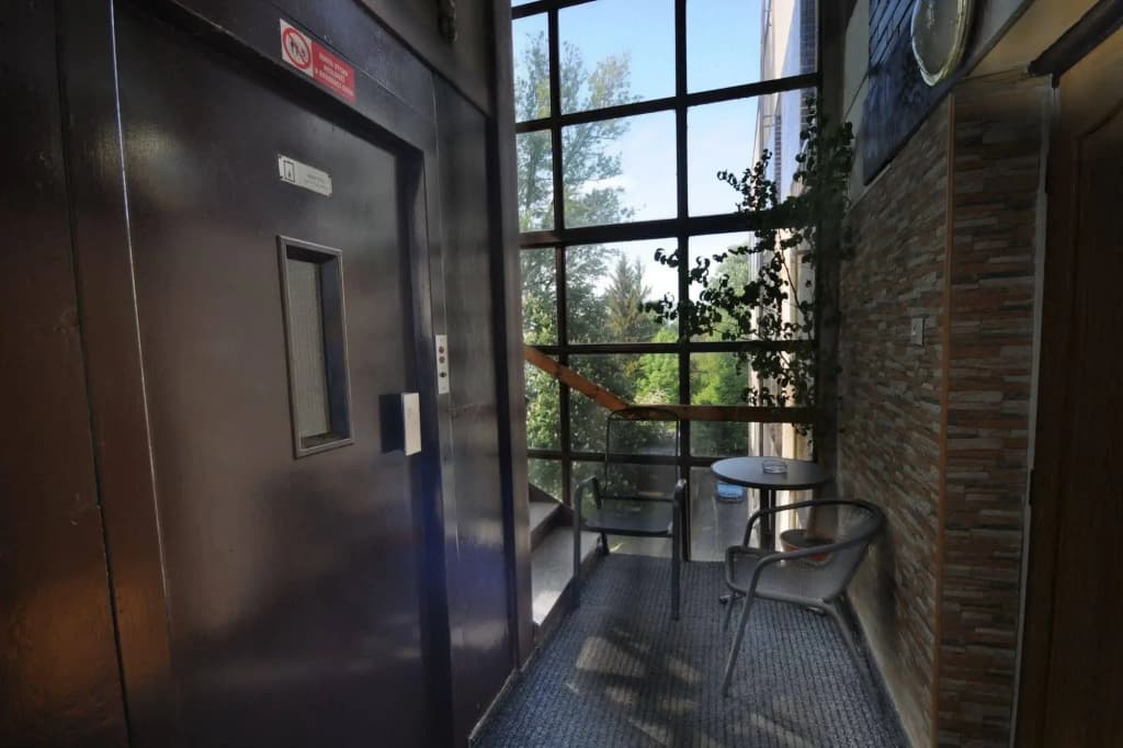 Hotel Bohemians - photo 10