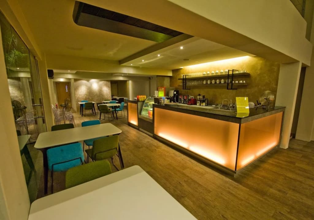 Riverside Boutique Guesthouse - photo 15