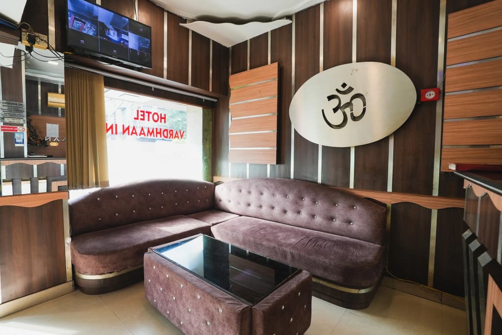Hotel Vardhman Inn - photo 1