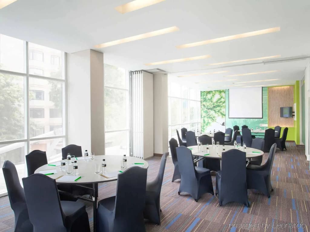 All Seasons Jakarta Thamrin - photo 18