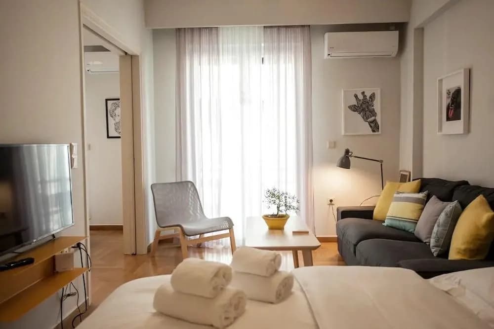 Stylish Flat Under Acropolis - photo 17