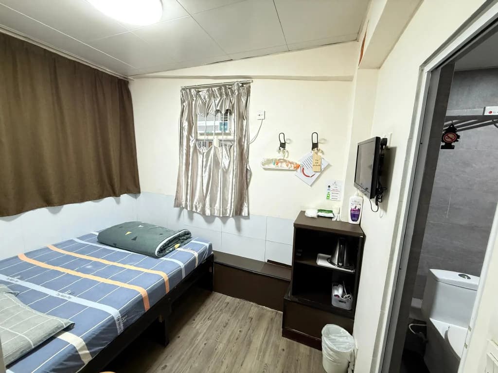 ALOHAS Hostel - photo 1