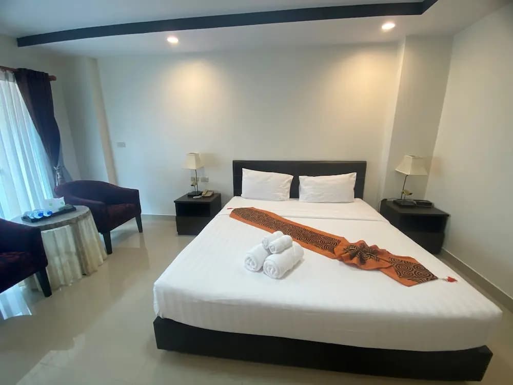 Soi 2 inn Pattaya - photo 16