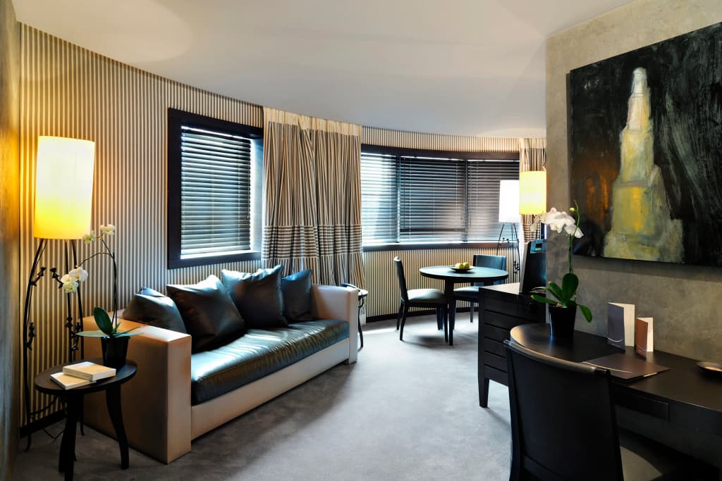 Hotel Square - photo 2