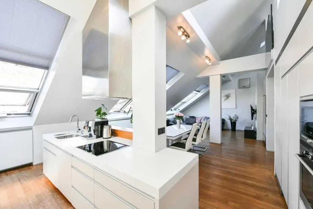 Comfort Central Apartment, 4Bdrm, 2Bthrm - photo 24