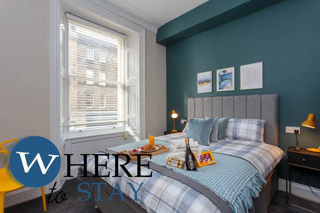 Stylish 2bed Apartment Underneath Edinburgh Castle - photo 22