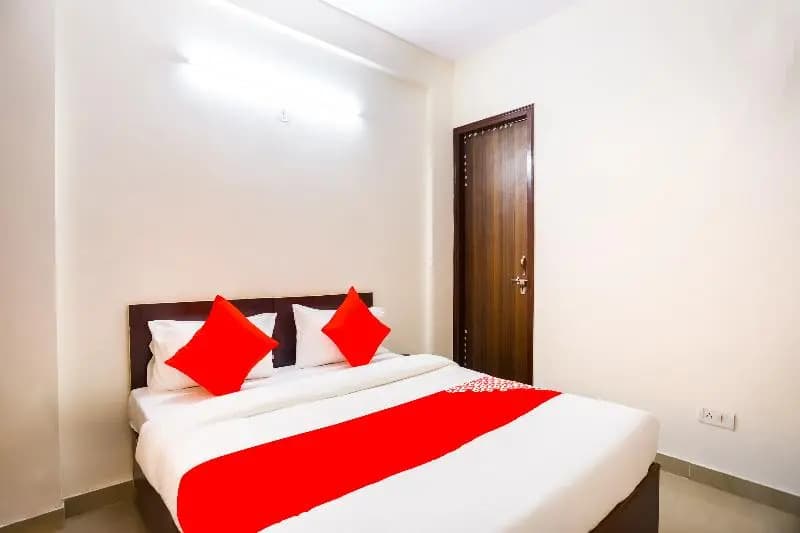 OYO 63634 Royale Avenue - photo 4