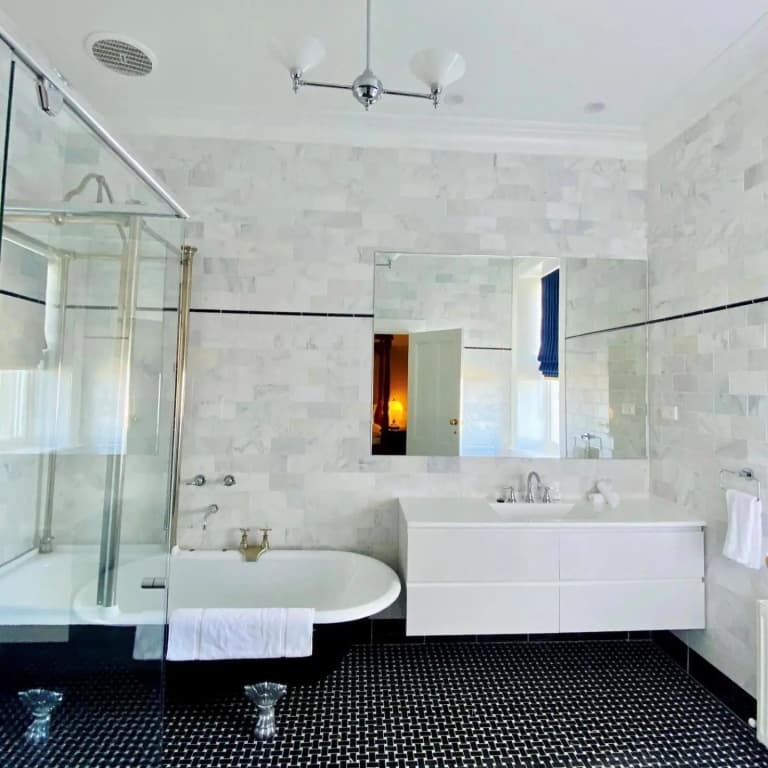 The Carrington Hotel - photo 48