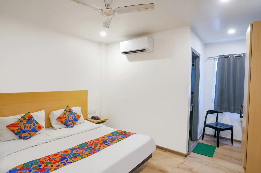 Fabexpress F9 Pitampura Inn - photo 1