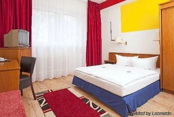 City Gallery Berlin - photo 48