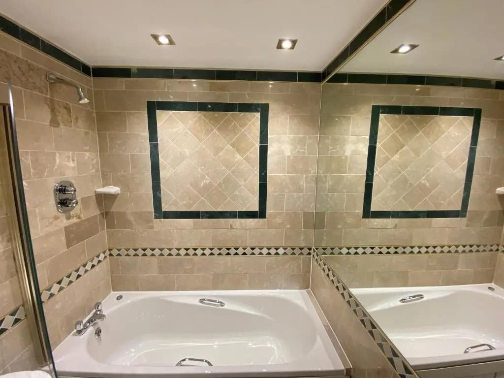 Brompton Hotel - photo 8